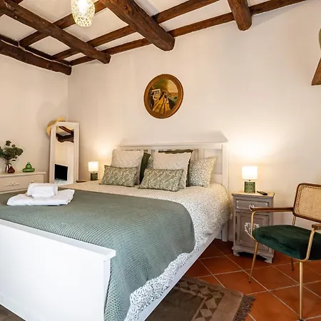 Guesthost - La Casa Delle Cinque Lune - Quiet Escape