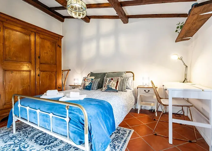 Apartment Guesthost - La Casa Delle Cinque Lune - Quiet Escape *